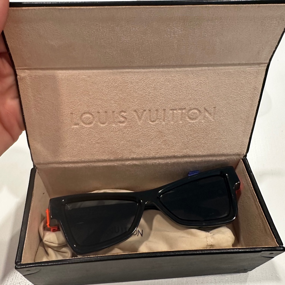 Louis Vuitton Spectacles (Virgil Abloh collab)